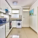33 Blue Waters Studio Apartment.